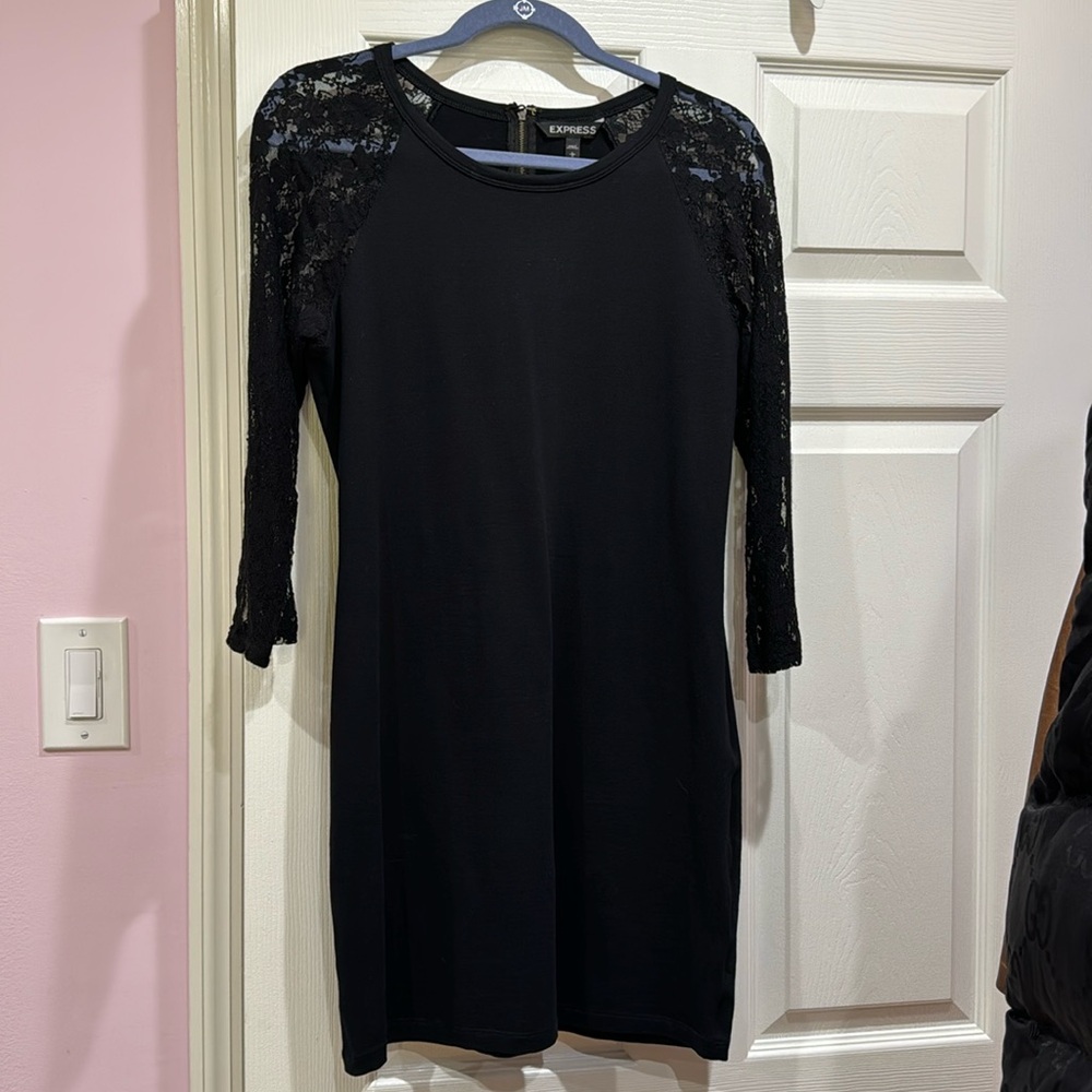 Black 3/4 sleeve dress from express